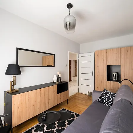 Burgaska 3-bedroom Warsaw